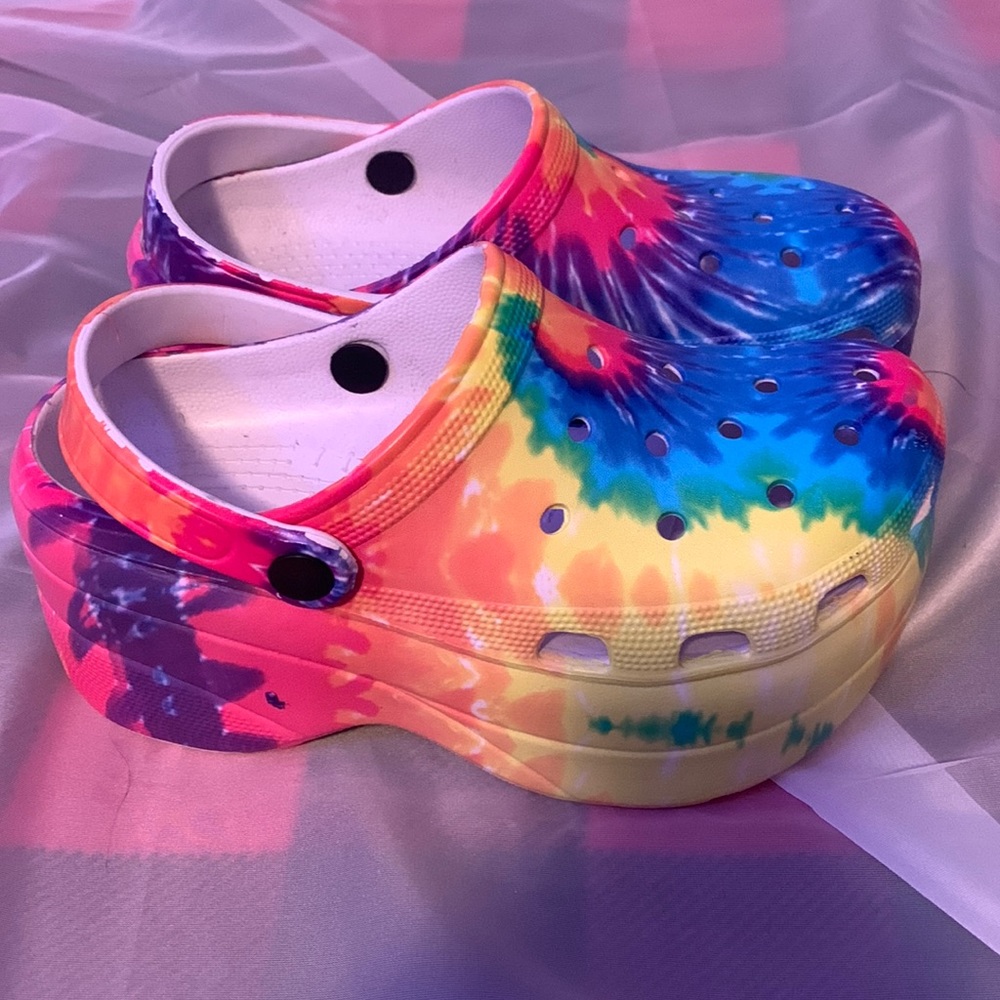 Rainbow Playtform Crocs